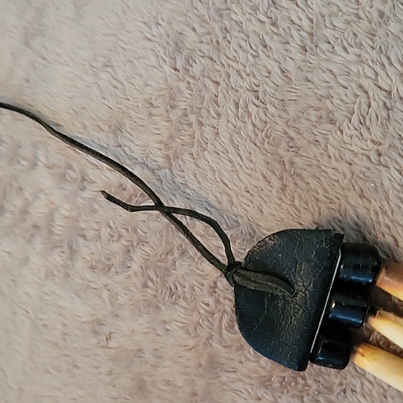 BEAUTIFUL Handmade NATIVE AMERICAN Bone Silver leather NECKLACE VINTAGE - Picture 6 of 7